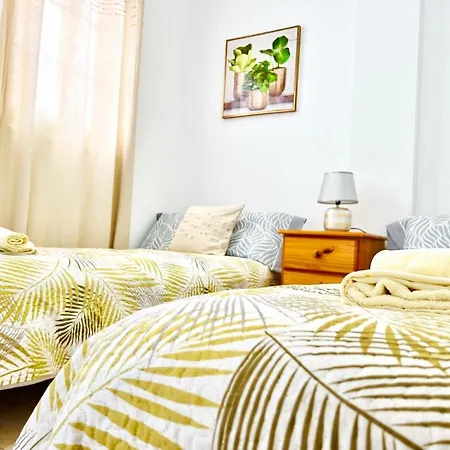 아파트 !!! Relaxing View, The Heights With Terrace And Heated Pools, Cristianos 로스크리스티아노스