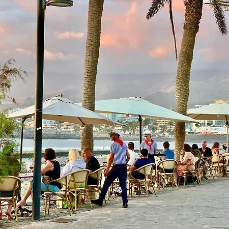 !!! Relaxing View, The Heights With Terrace And Heated Pools, Cristianos Appartement