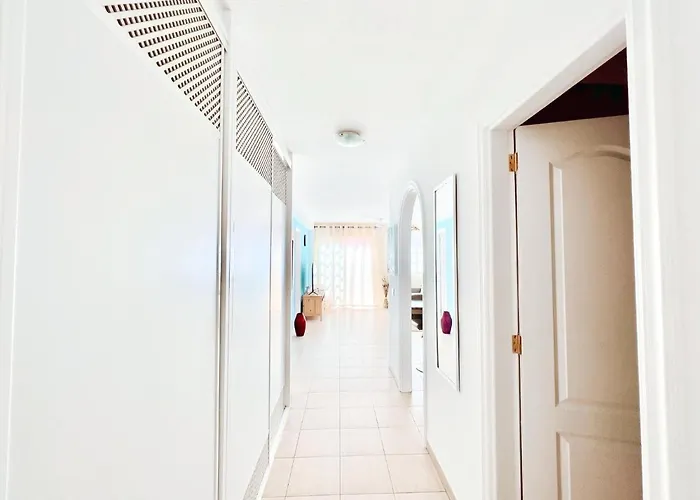 Appartement !!! Relaxing View, The Heights With Terrace And Heated Pools, Cristianos