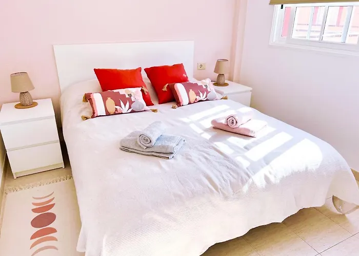 Appartement !!! Relaxing View, The Heights With Terrace And Heated Pools, Cristianos