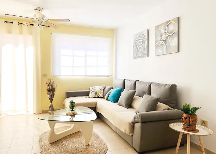 Apartment !!! Relaxing View, The Heights With Terrace And Heated Pools, Cristianos *